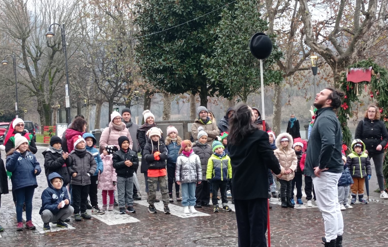 BrivioInaugurazioneVillaggioNatale1.jpg (636 KB)
