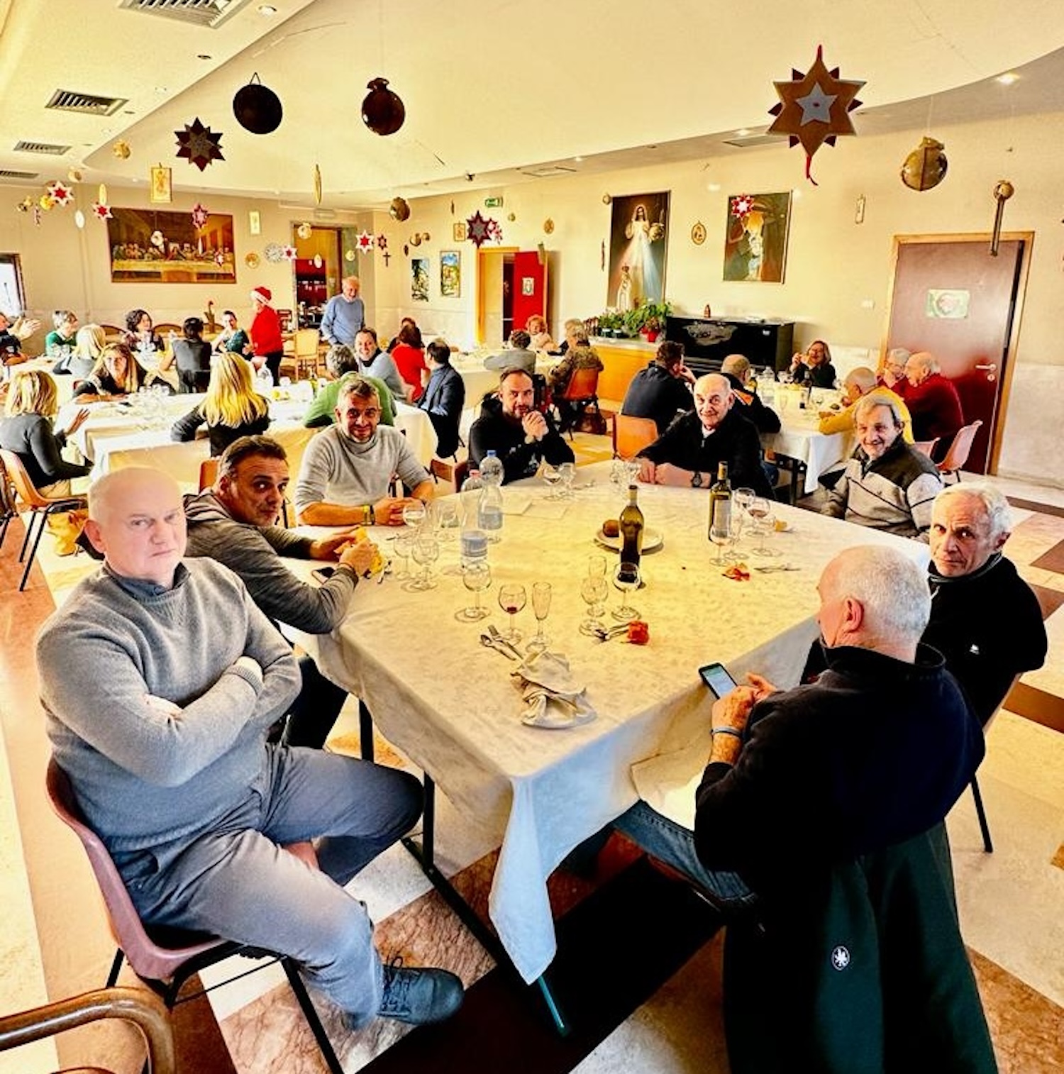 VillaCedriPranzoVolontari1.jpeg (661 KB)