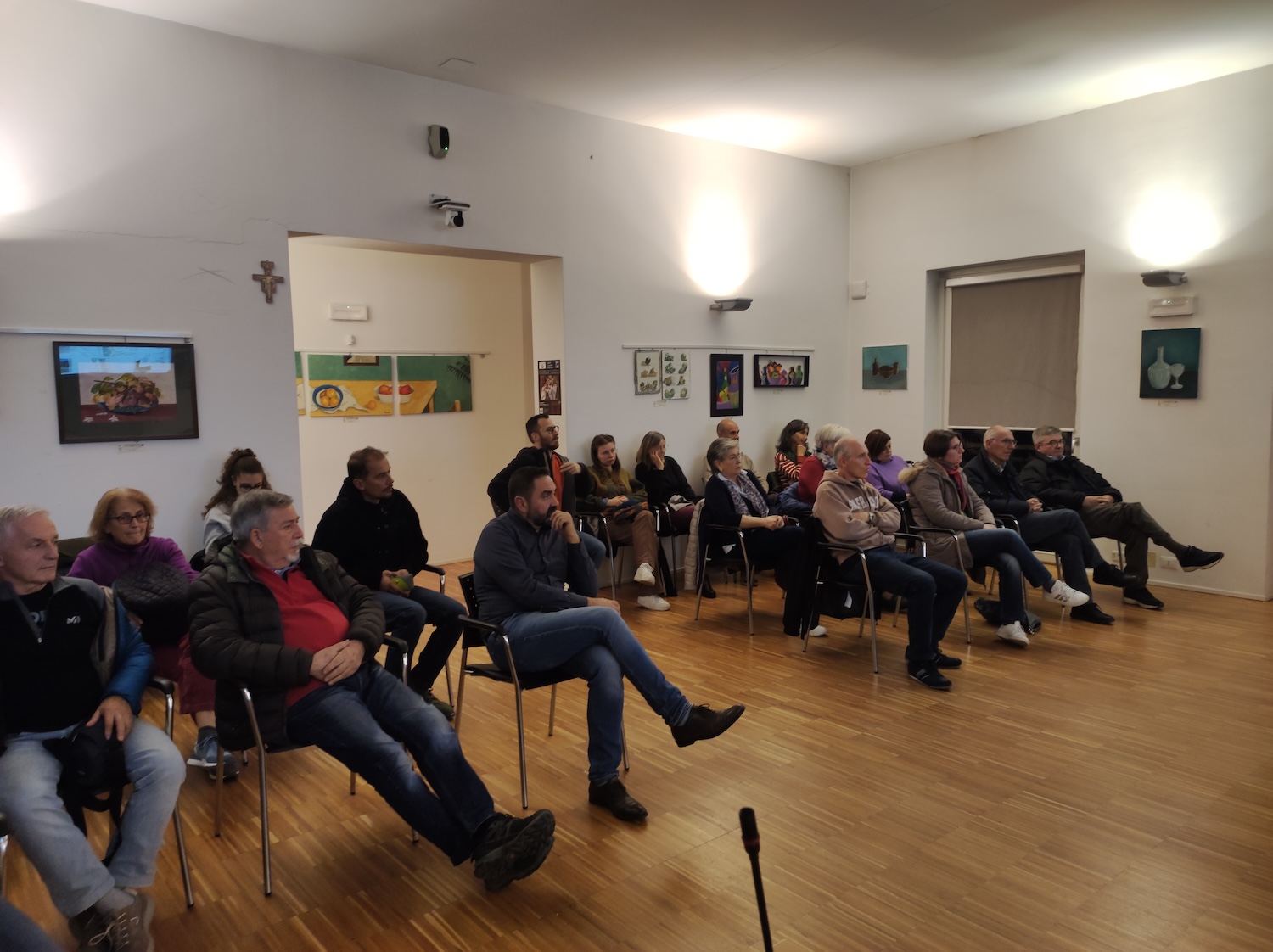 Olgiate_assemblea_pubblica__3_.jpg (344 KB)