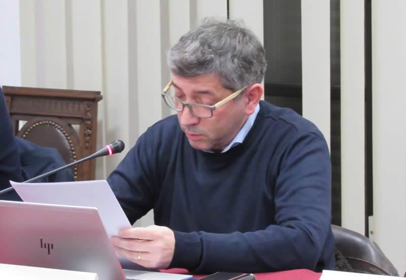 consiglio_comunale_cernusco_05.jpg (34 KB)