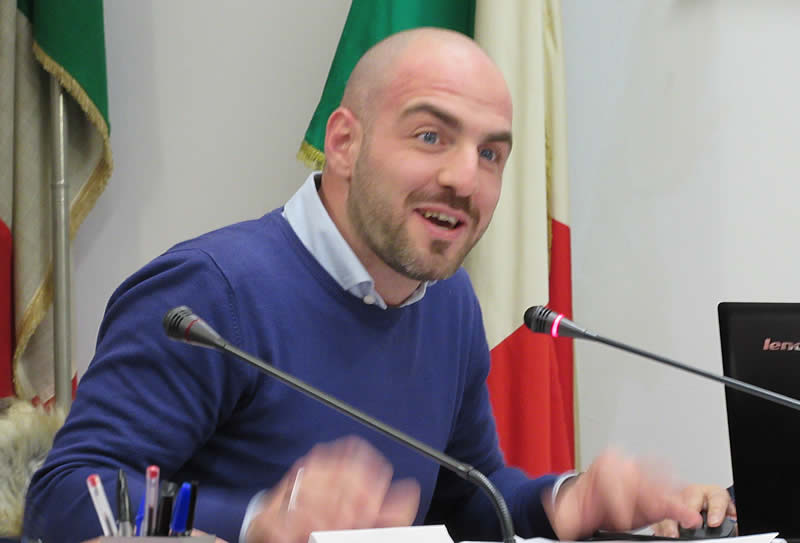 consiglio_comunale_cernusco_10.jpg (36 KB)
