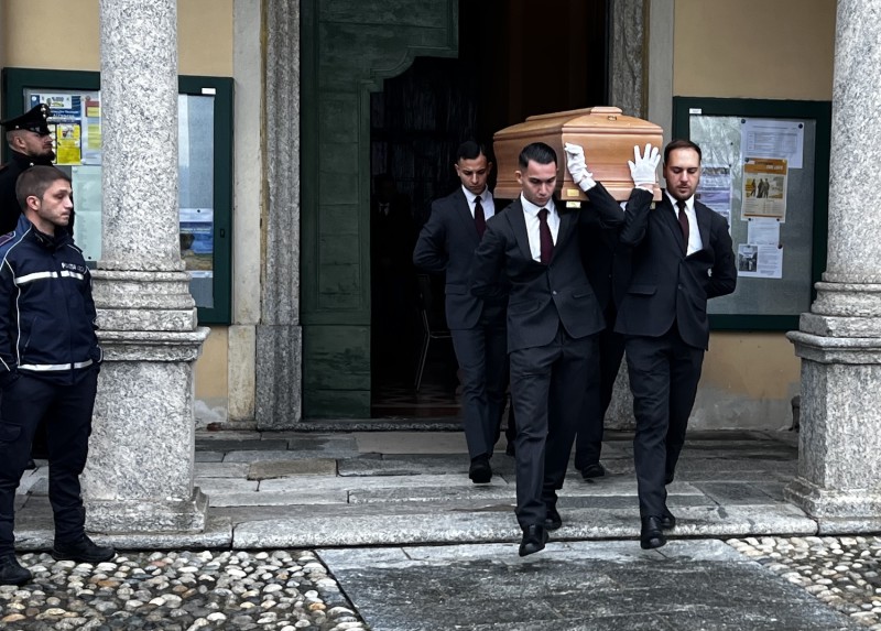 FuneraleCarloGilardi1.jpg (137 KB)