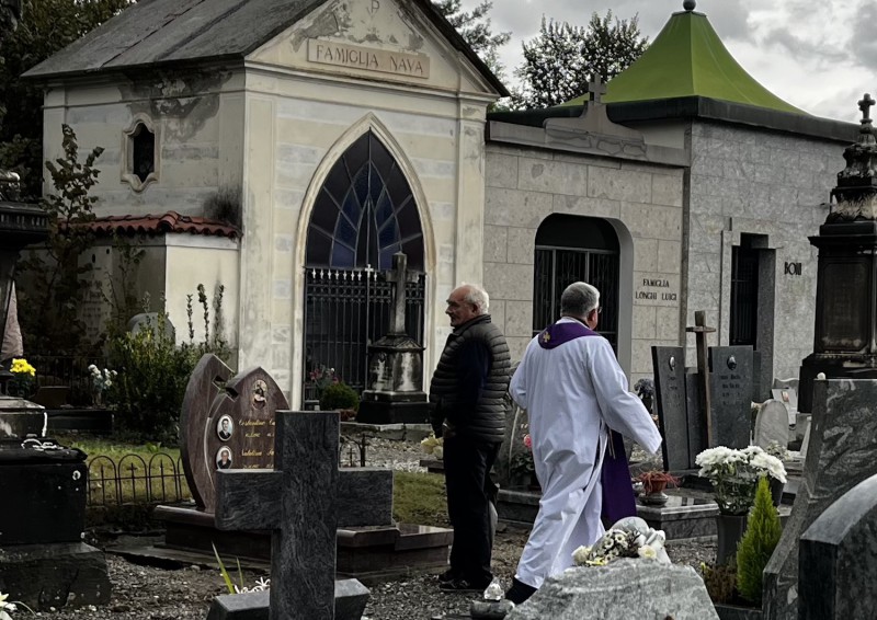 FuneraleCarloGilardi12.jpeg (136 KB)