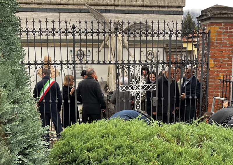 FuneraleCarloGilardi13.jpeg (190 KB)
