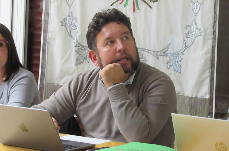 consiglio_comunale_montevecchia_01.jpg (40 KB)