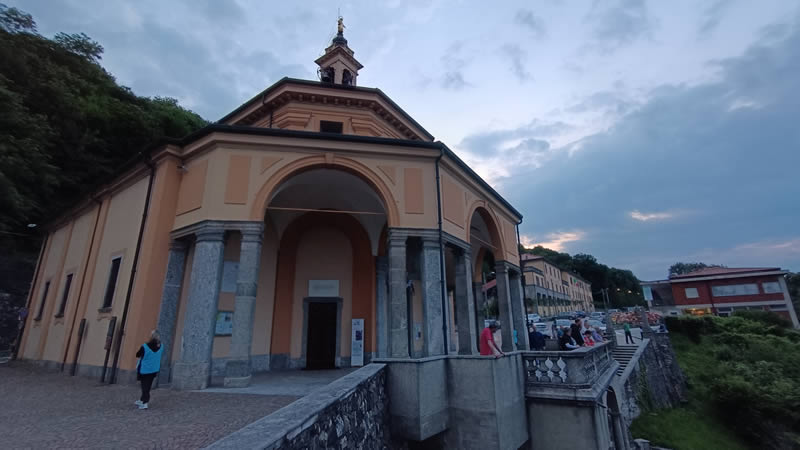 MadonnaDelBosco.jpg (47 KB)