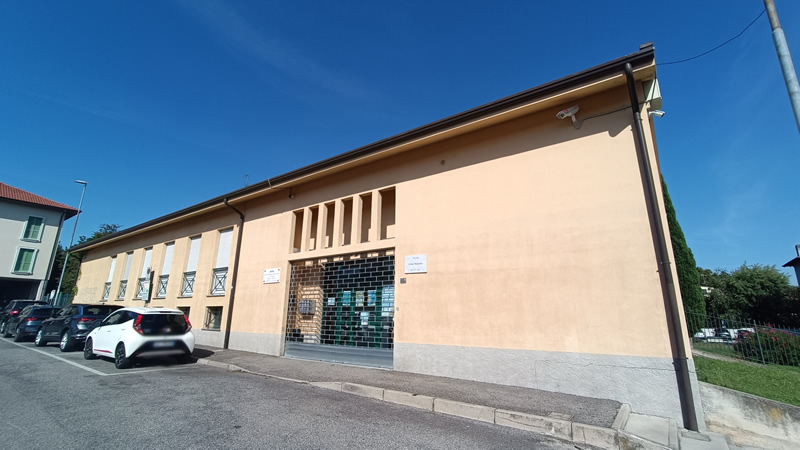 MerateCentroSociale1.jpg (115 KB)
