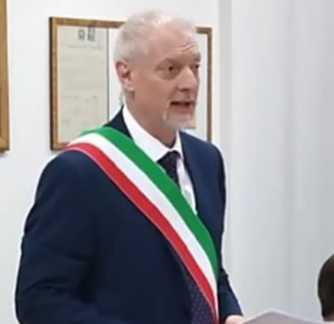 FabioVerganiSindaco.jpg (16 KB)