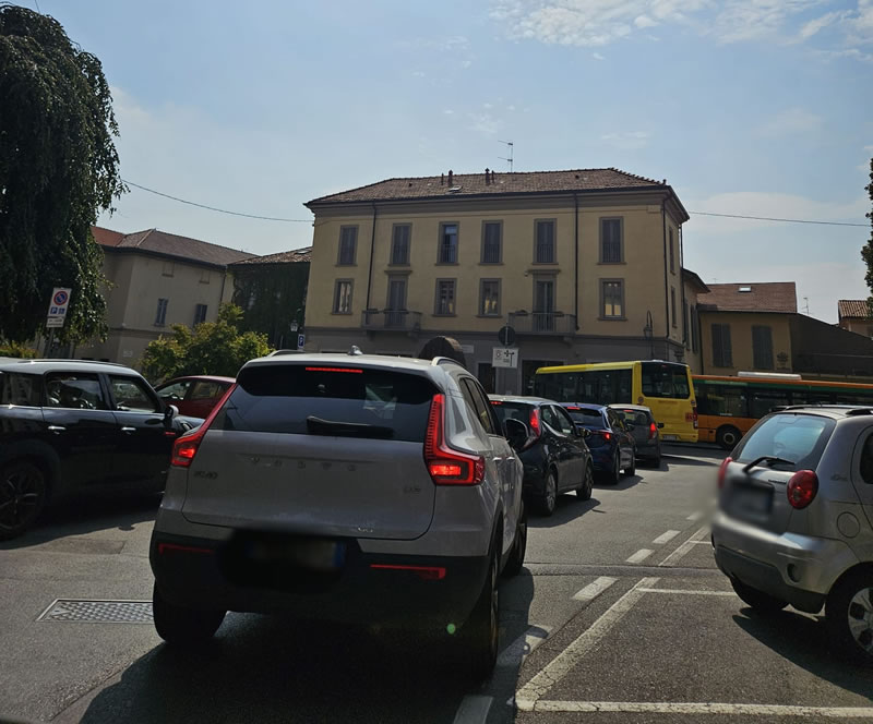 MerateCaosScuole.jpg (89 KB)