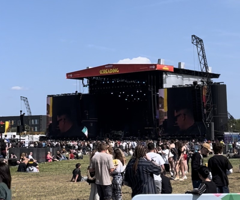 Oasis6.jpeg (90 KB)