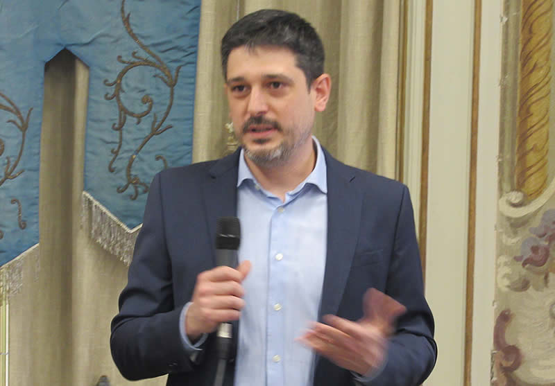 convegno_azione_merate_03.jpg (44 KB)