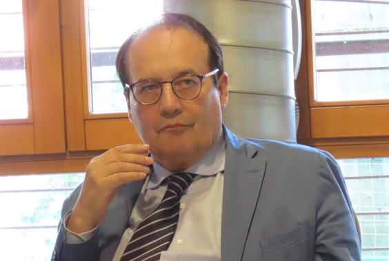 AntonioRusconi.jpg (59 KB)