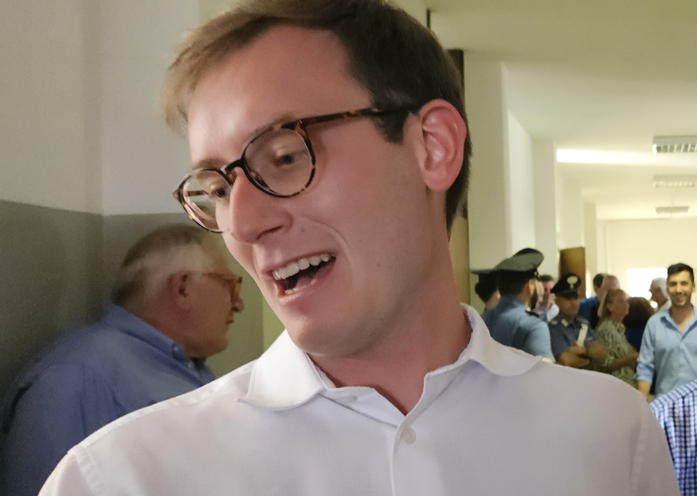 MattiaSalvioniIntervista3.jpg (154 KB)