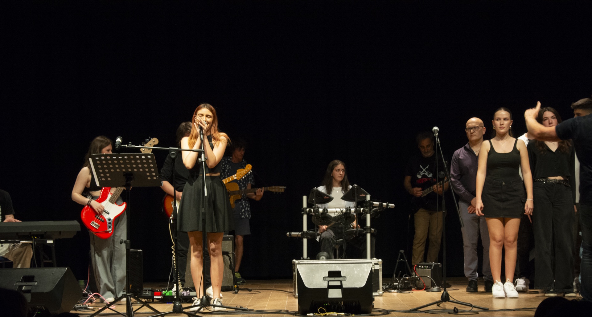 MusicalmenteSimiliMerate__11_.jpg (432 KB)