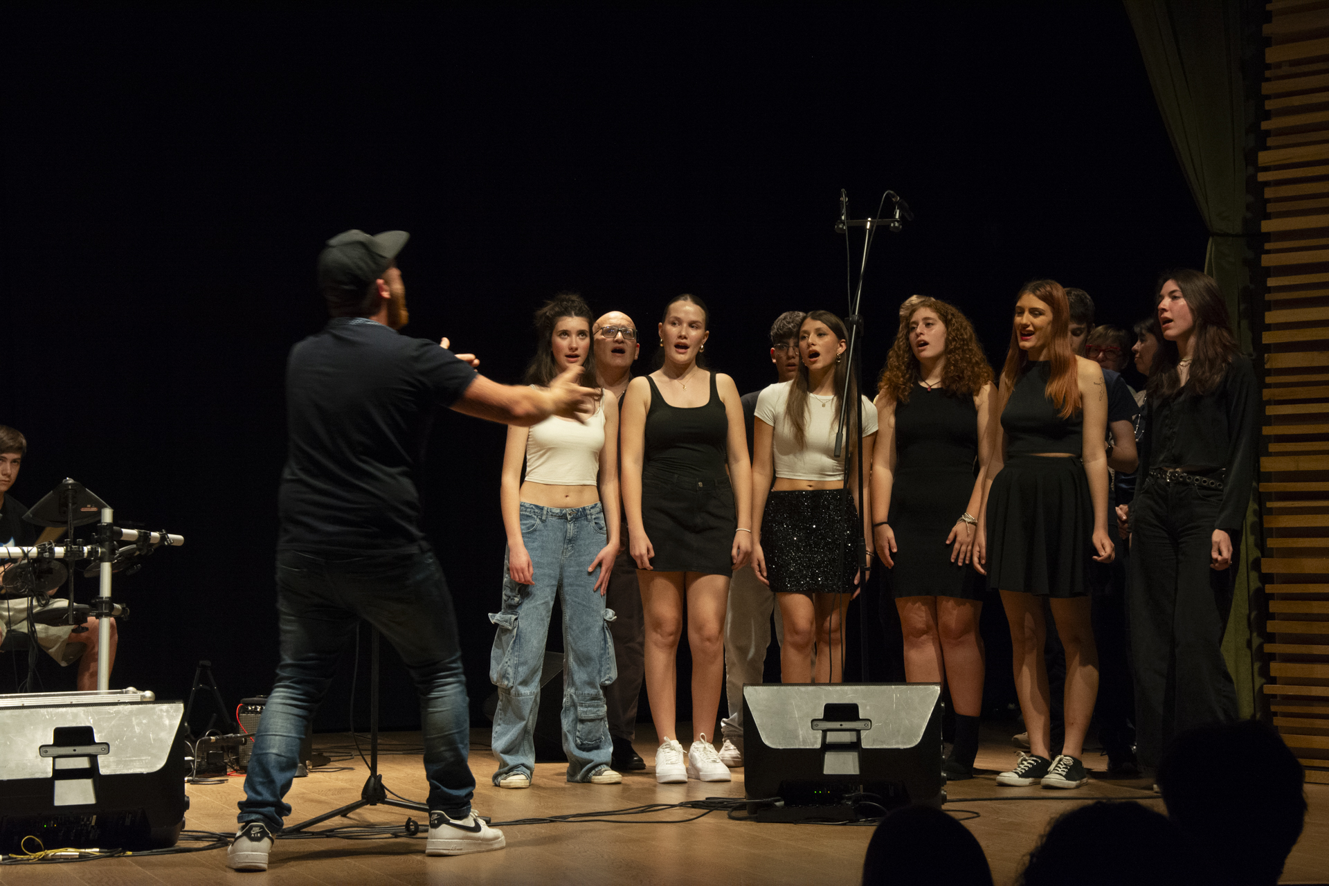 MusicalmenteSimiliMerate__6_.jpg (1.38 MB)