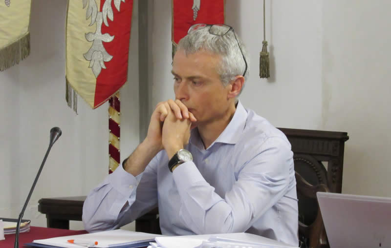consiglio_comunale_cernusco_03.jpg (34 KB)