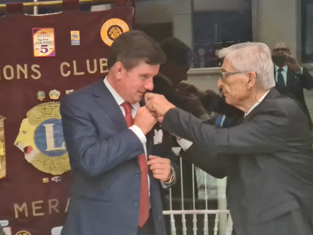 MeratePresidenteLions2.jpg (50 KB)