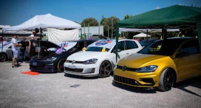 auto_raduno_osnago_02.jpg (32 KB)