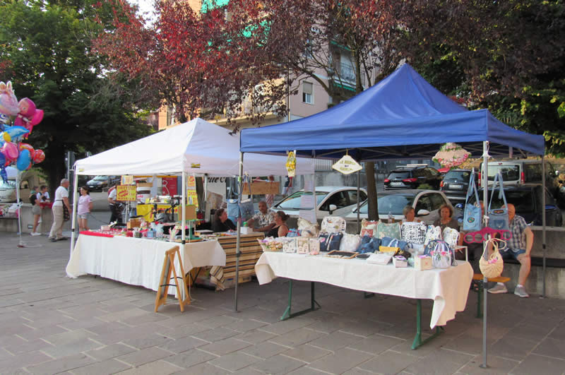 mercatini_estate_santa_maria_hoe_02.jpg (91 KB)