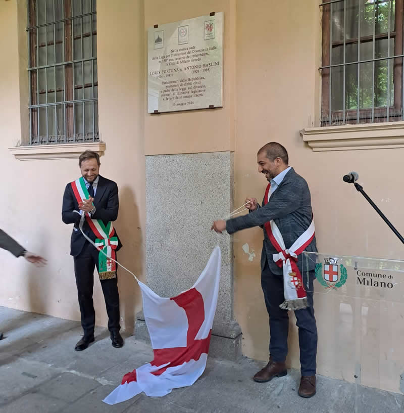 CinquantaAnniDivorzio.jpg (71 KB)