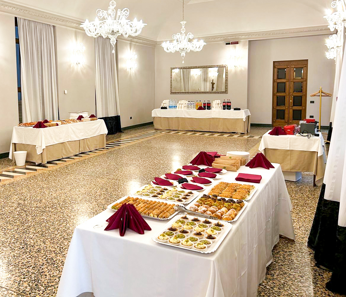 IMMAGINE_SALA.jpg (1.01 MB)