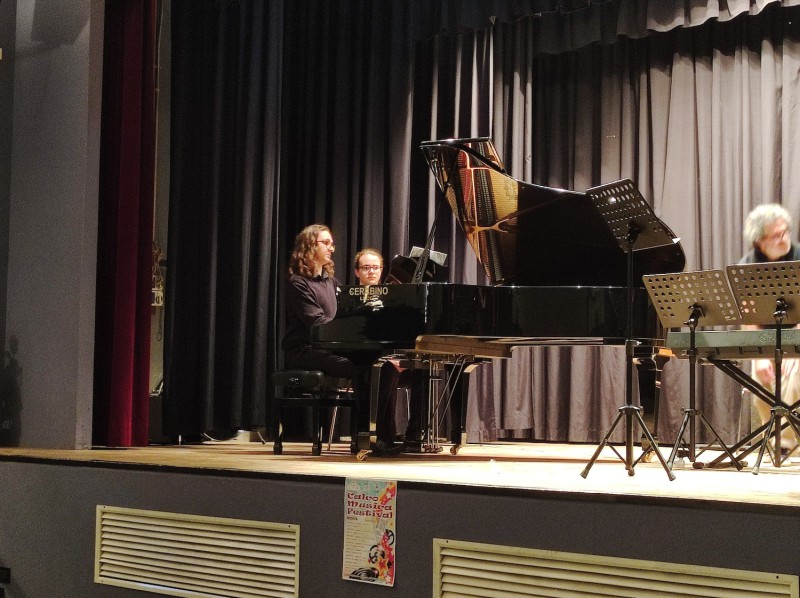 calco_musica_festival__12_.jpg (120 KB)