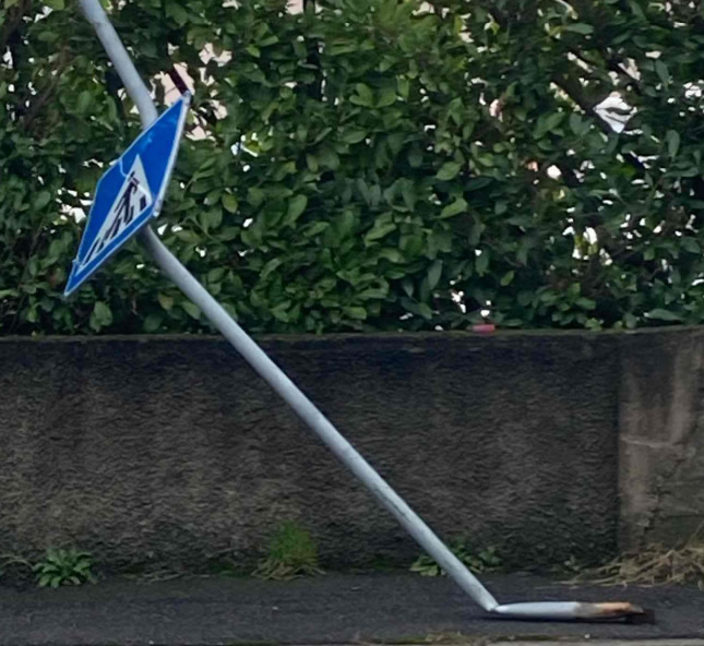 MerateseStradeFoto2.jpg (125 KB)