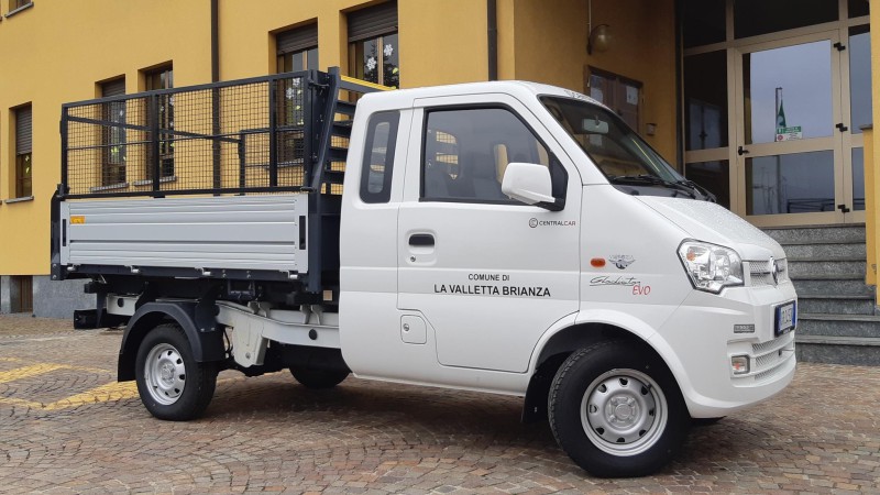 Nuovo_autocarro_stradino_LVB__1_.jpg (97 KB)