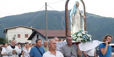 MargnoProcessionePRIMA.jpg (33 KB)