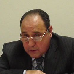 Renato_Leone2.jpg (8 KB)
