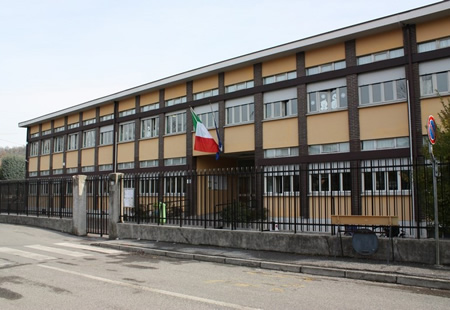 RobbiateScuolaDirigentePRIMA.jpg (60 KB)