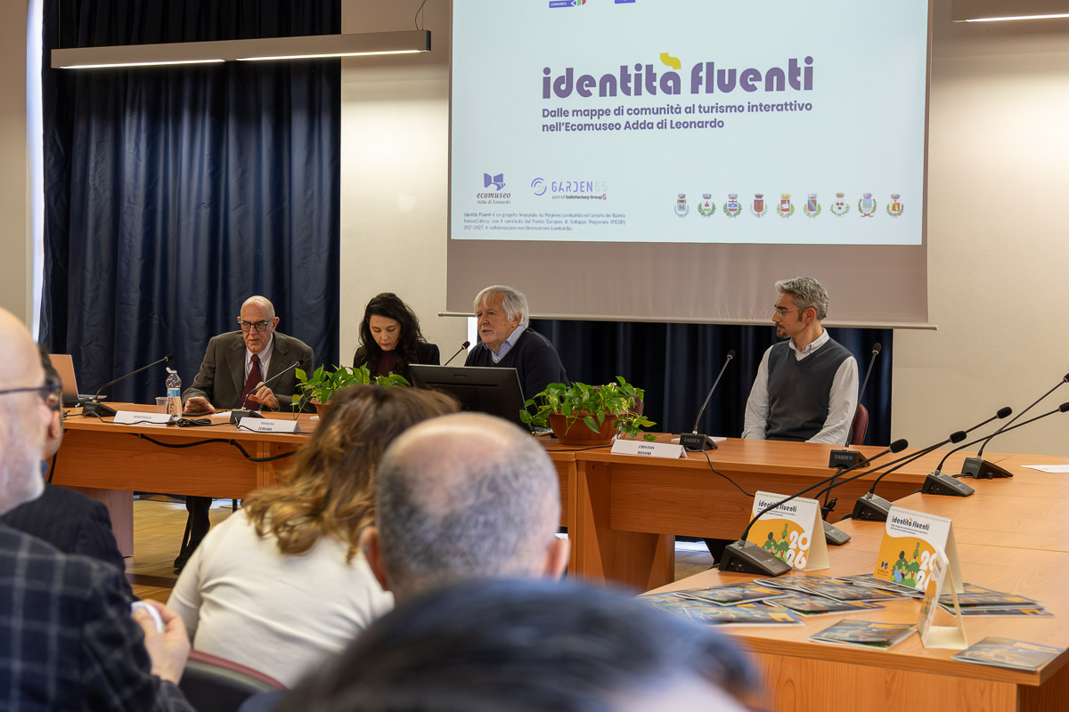 04_IDE~1.JPG (242 KB)