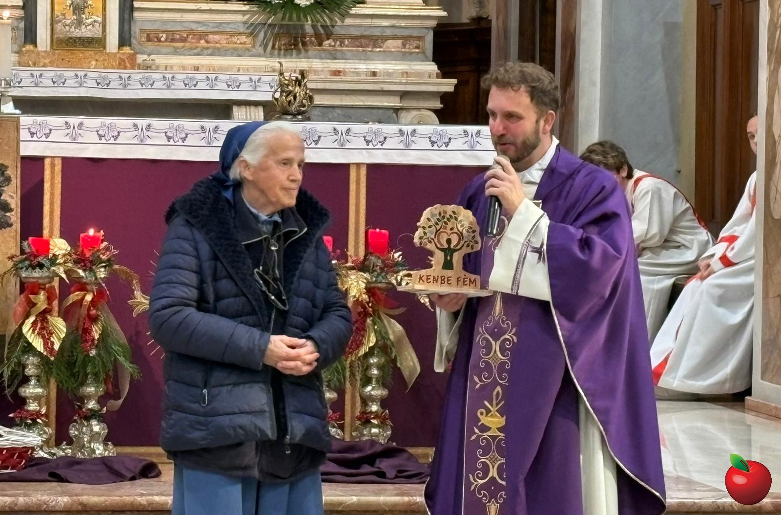 3PremioSuoraGenevieve.jpg (284 KB)