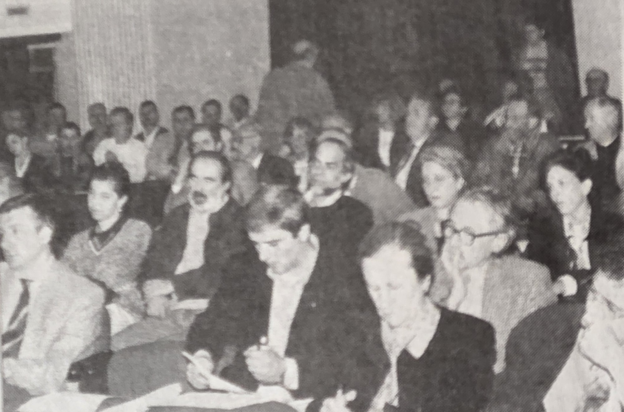 AccadevaPuntataOttobre11.jpg (424 KB)