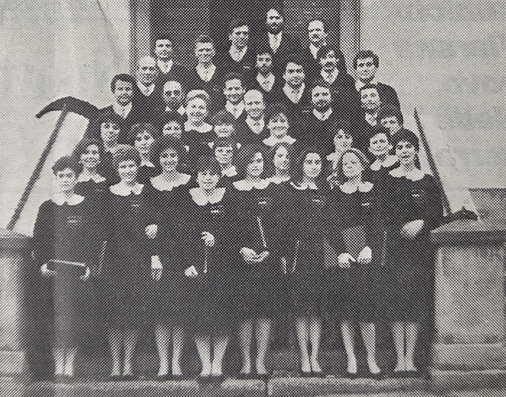 AcccadevaSettetmbrePuntata24.jpg (470 KB)