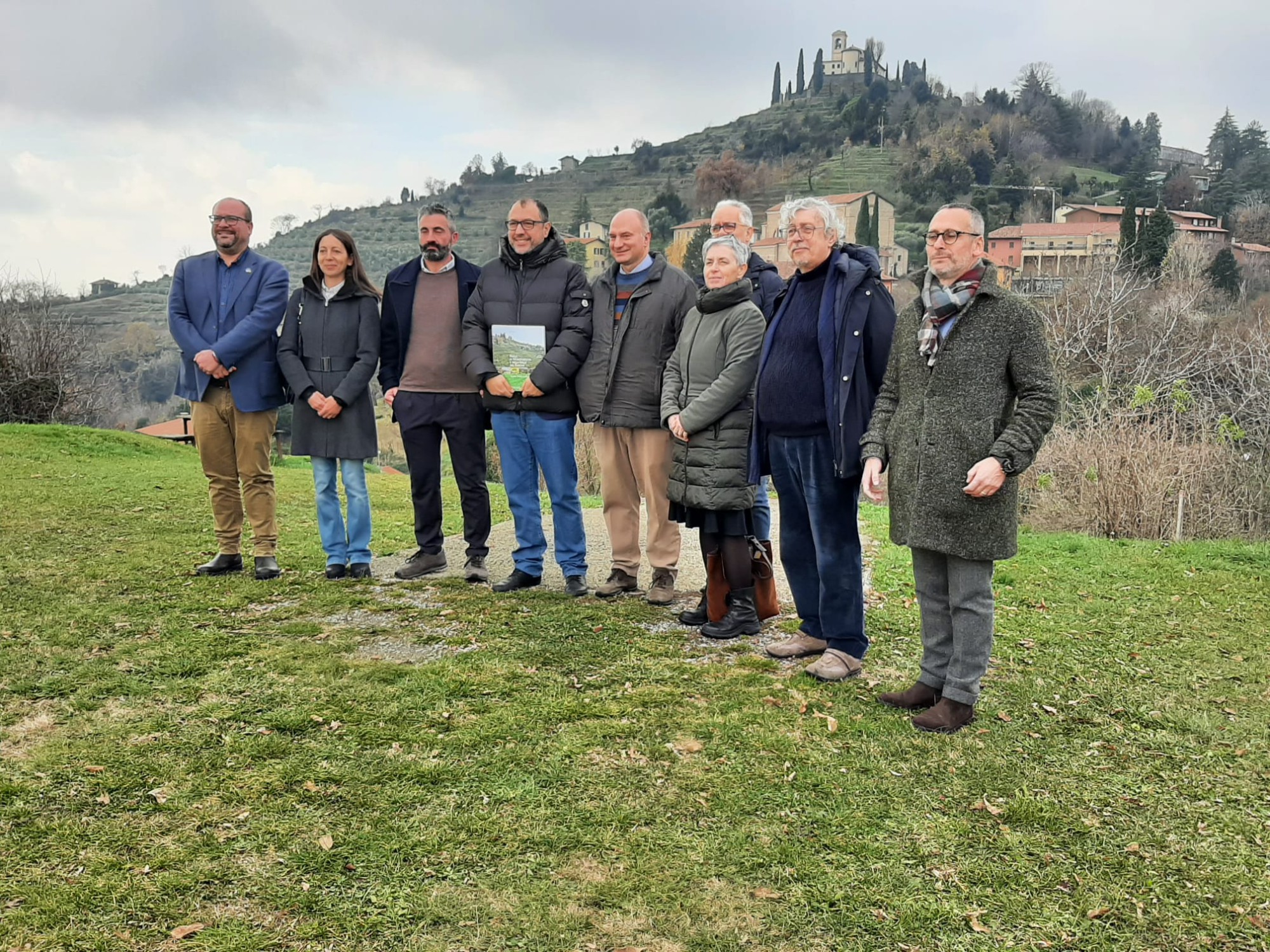 CuroneIncontroParco4.jpg (871 KB)