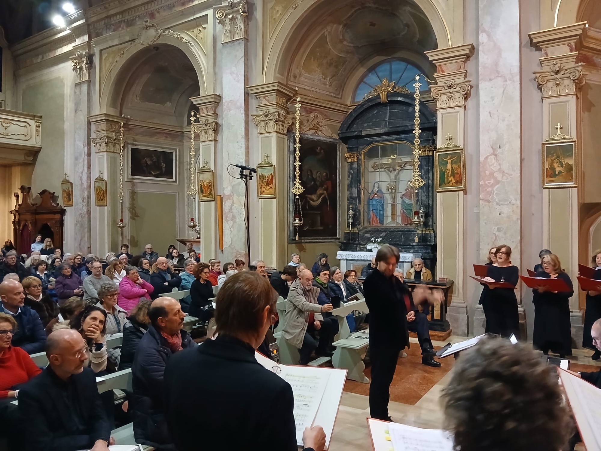 ImbersagoConcertoScuola5.jpg (560 KB)