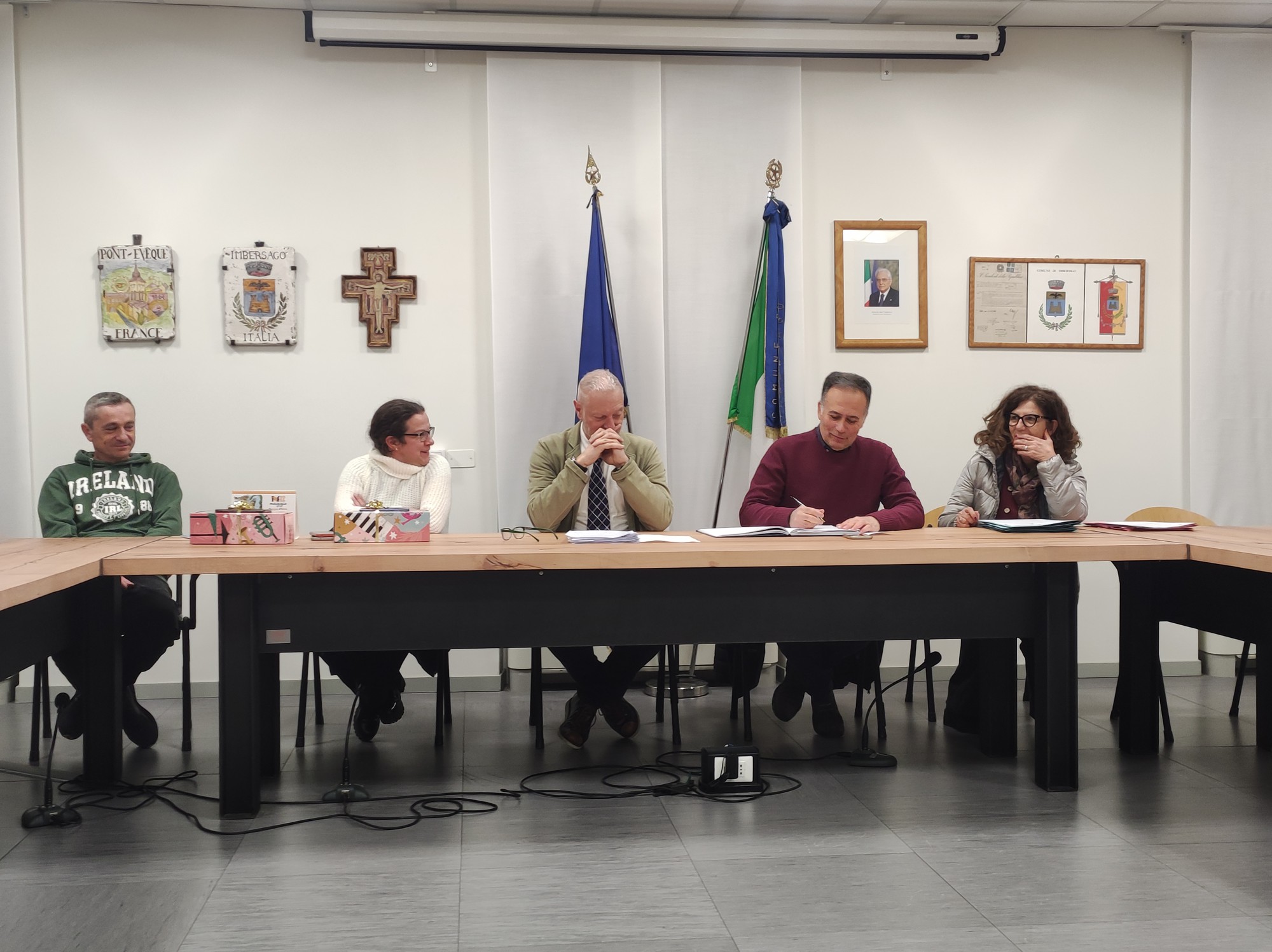 ImbersagoConsigio__4_.jpg (400 KB)