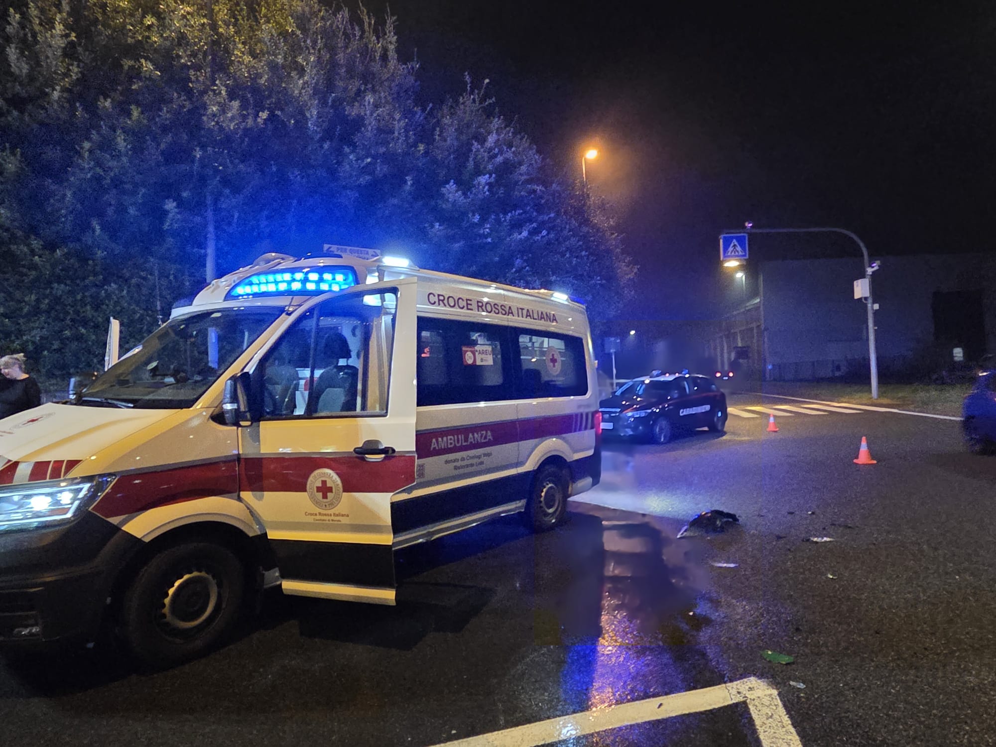 LomagnaIncidenteRotonda2.jpg (324 KB)