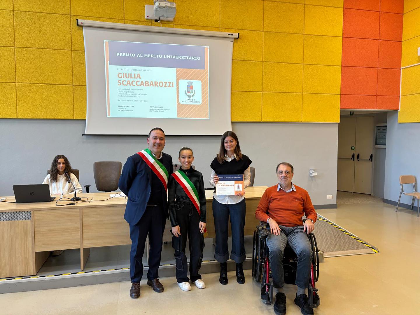 LvbBorseStudio7.jpg (173 KB)