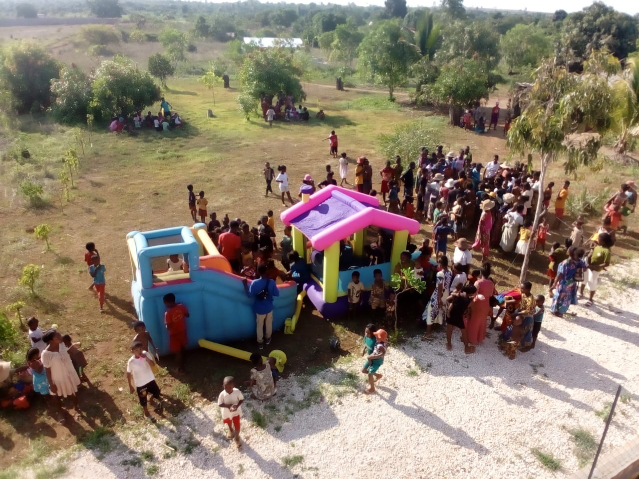 Madagascar_concerto_dicembre6.JPG (290 KB)