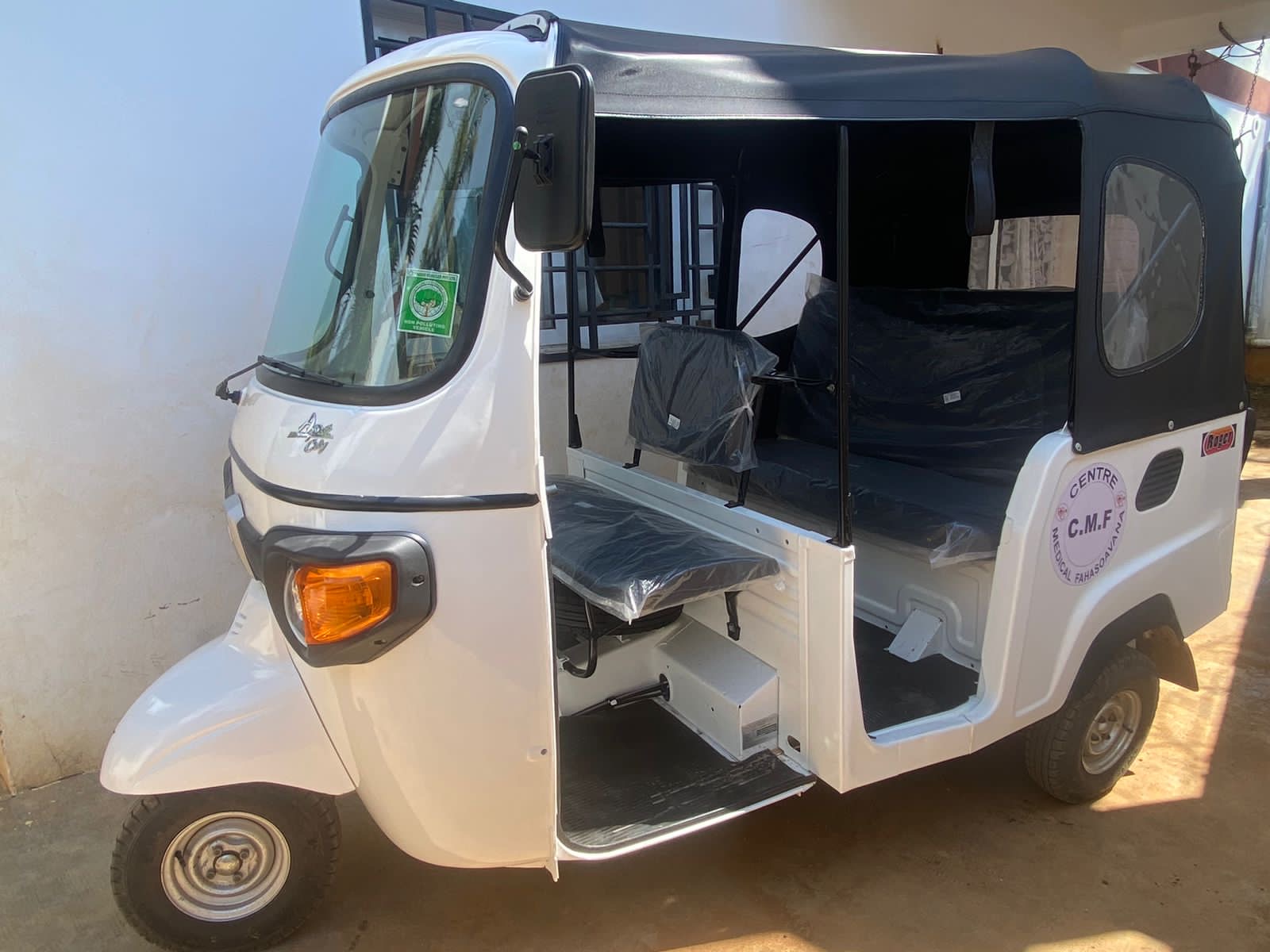 Madagascar_concerto_dicembre8.JPG (175 KB)