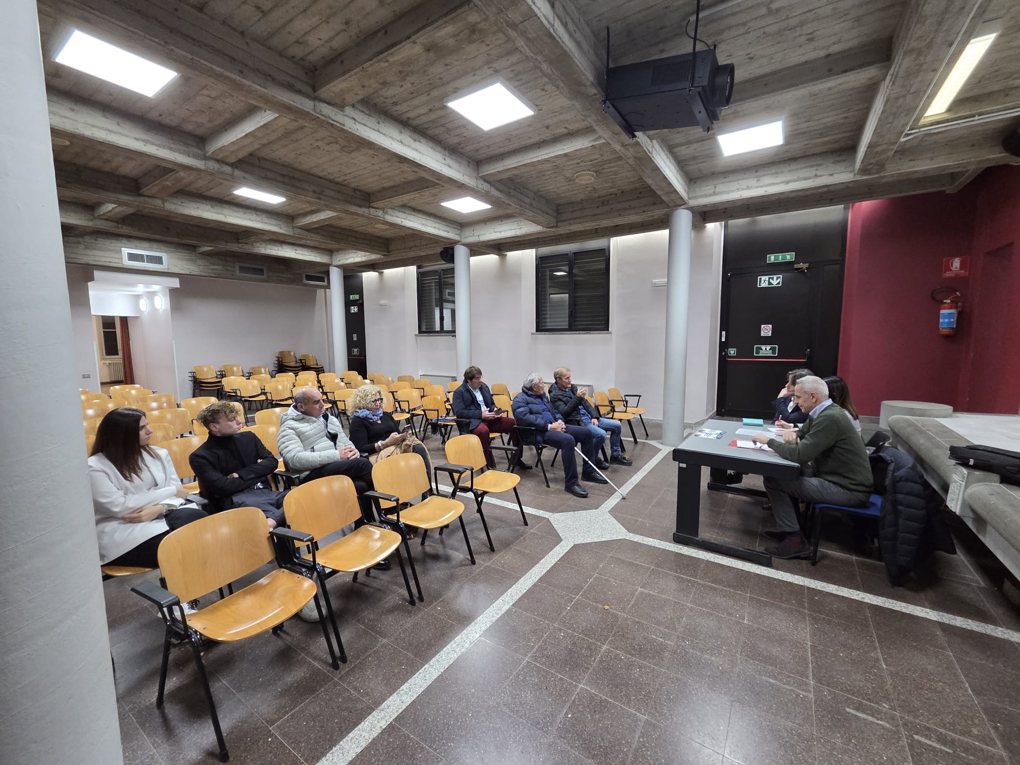 MerateINcontroProspettive2.jpg (365 KB)