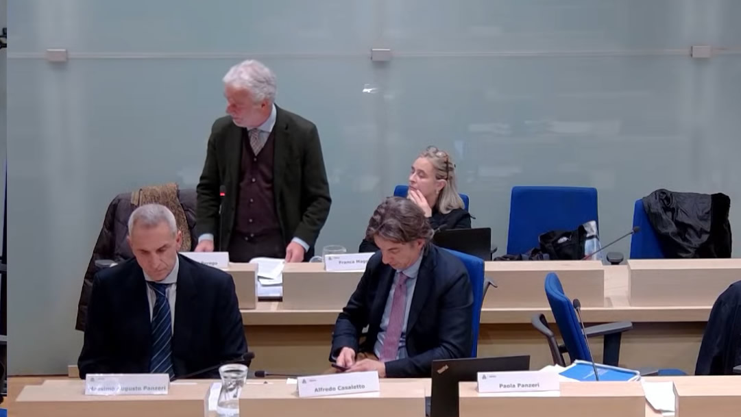 MerateSecondoPezzoCc1.jpg (80 KB)