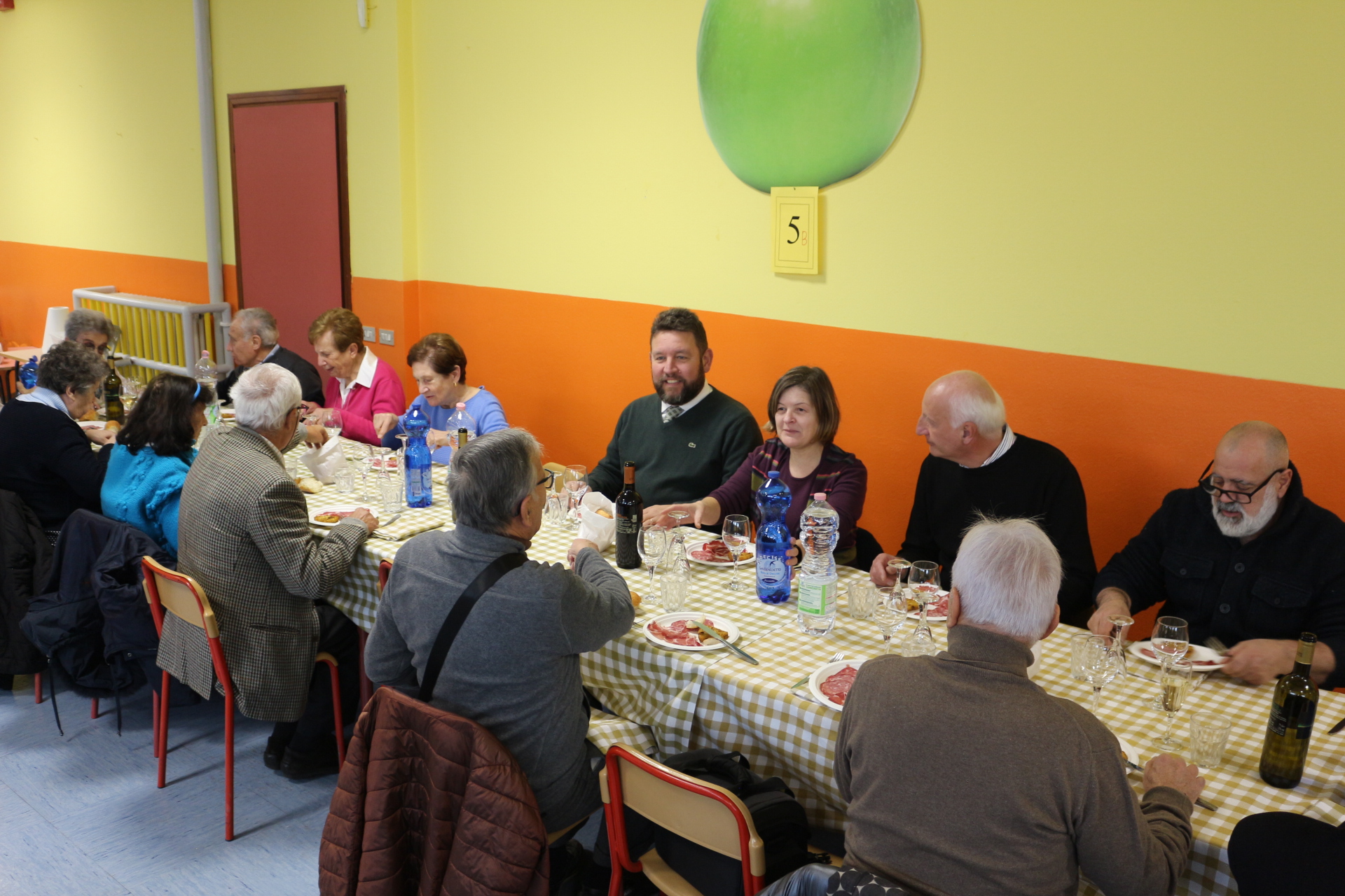 MtvPranzoVolontari__8_.JPG (1.02 MB)