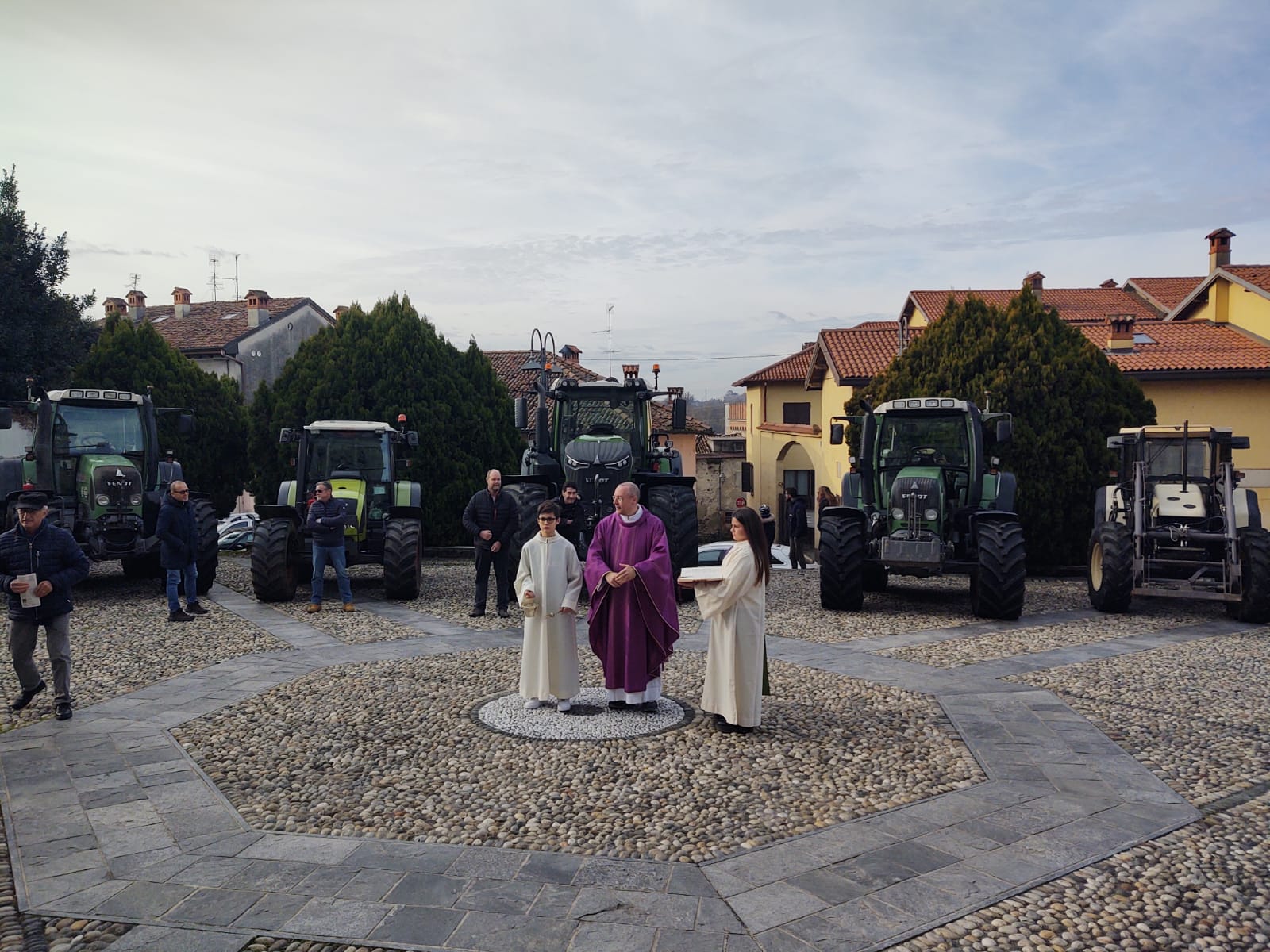 PagnanoBenedizioneAgricoltura1.jpg (280 KB)