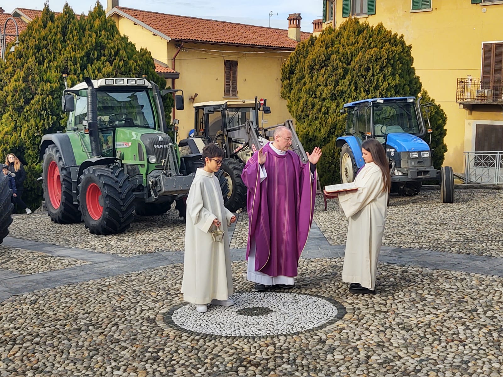 PagnanoBenedizioneAgricoltura3.jpg (398 KB)