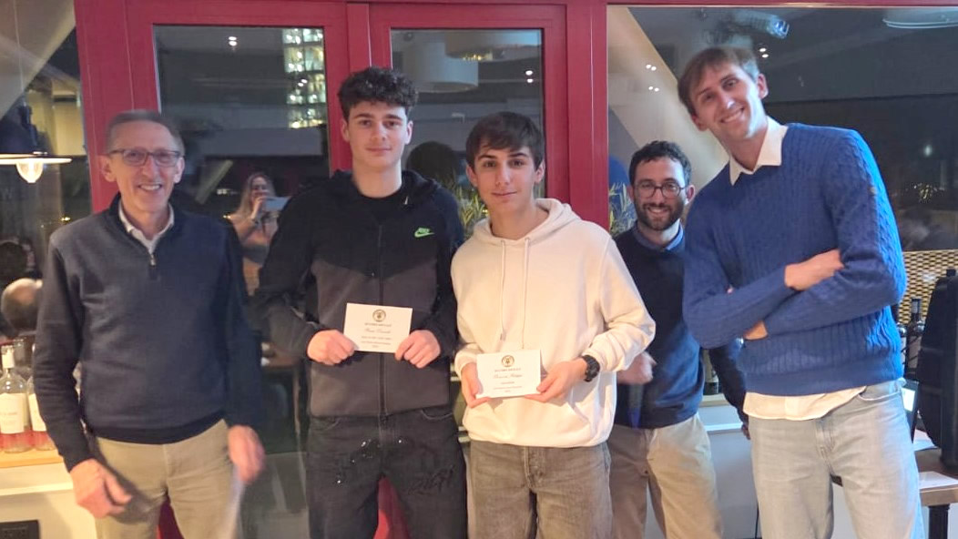 PremiazioniAsdAt6.jpg (122 KB)