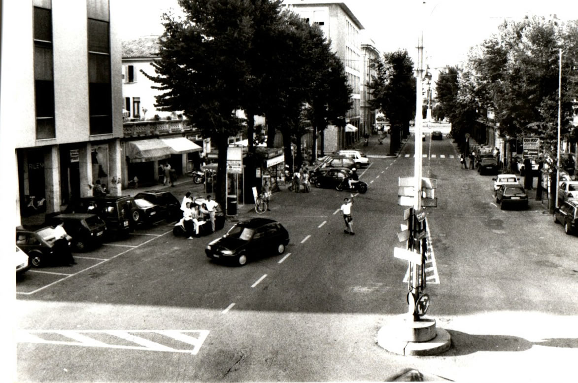 MerateStoricoCentro2.jpg (187 KB)