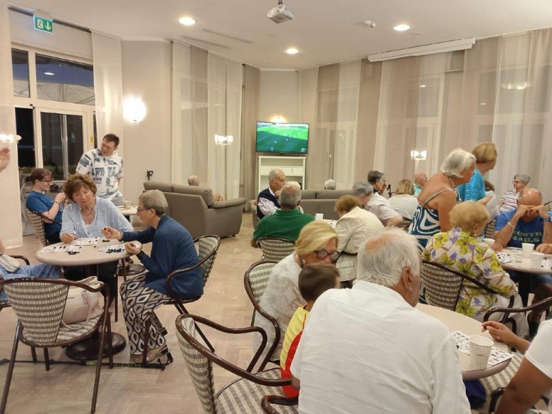 Aipa_al_mare11.jpg (117 KB)